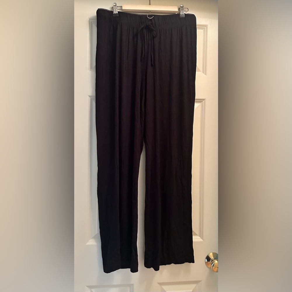 Cynthia Rowley Sleepwear super stretchy and comfortable sleep pants.